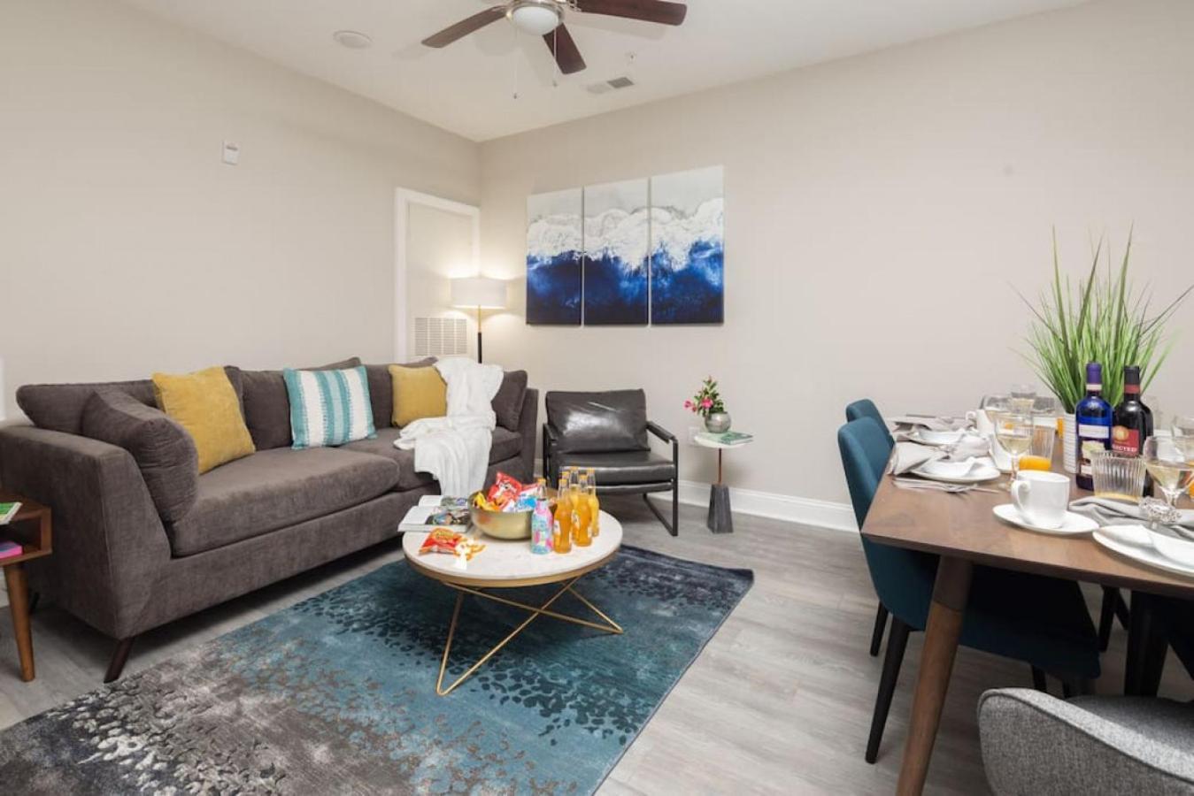 Lovely 4Br King Beds Steps To Beach And Pier G Myrtle Beach Exterior photo